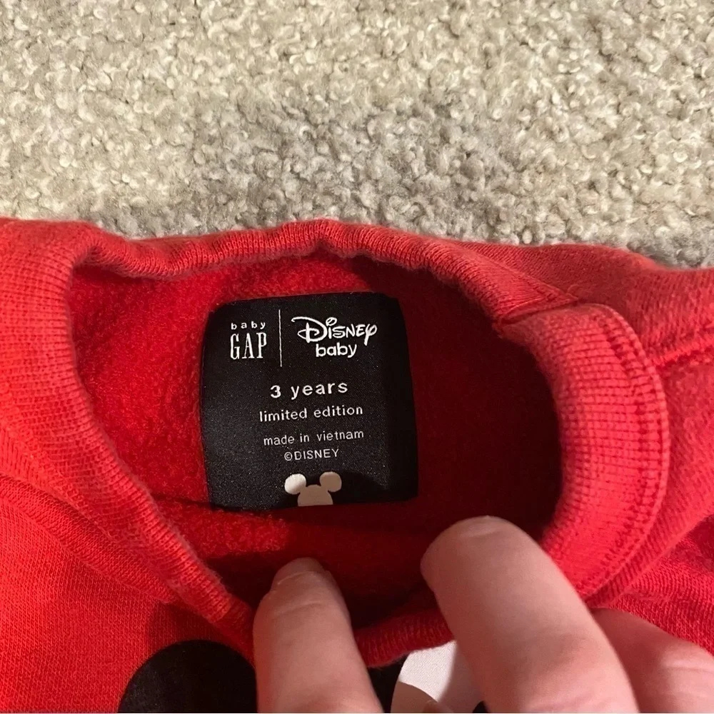 Gap Mickey Mouse Sweatshirt Sz 3 Disney Red Kids Boys Baby